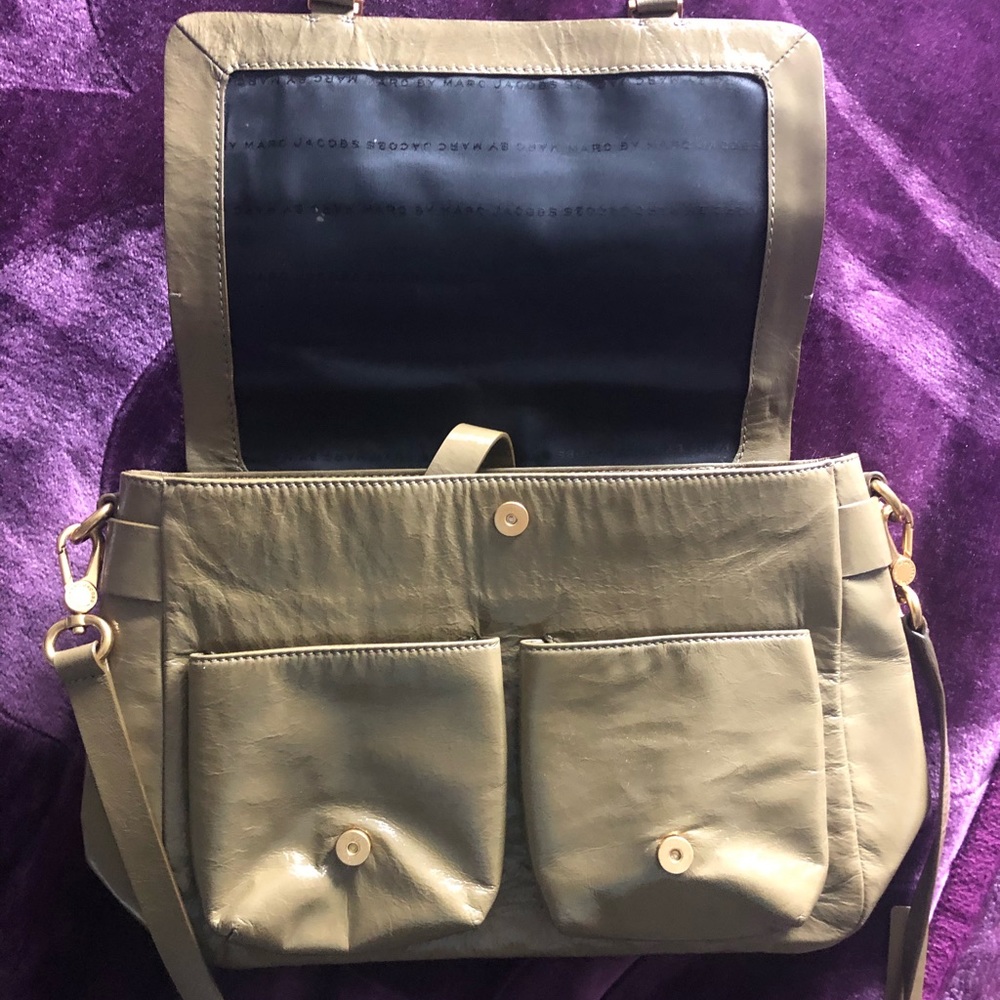 🚫SOLD🚫 Marc Jacobs Green Patent Leather Bag - Picture 8 of 8
